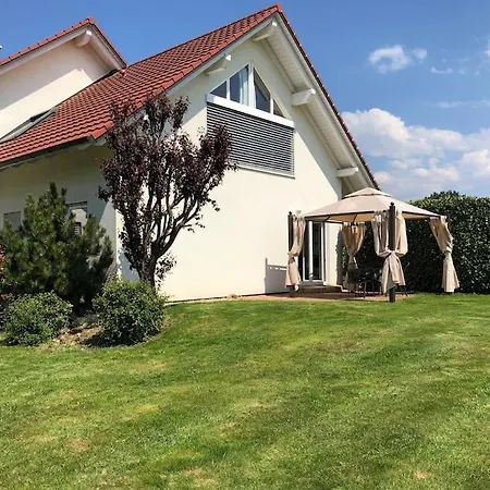 Apartment Ferien - Umgeben Von Obstplantagen